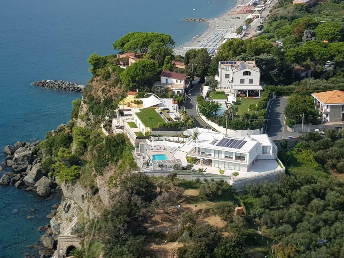 B&B Capo Torre Resort & Spa Albisola Superiore Exteriér fotografie